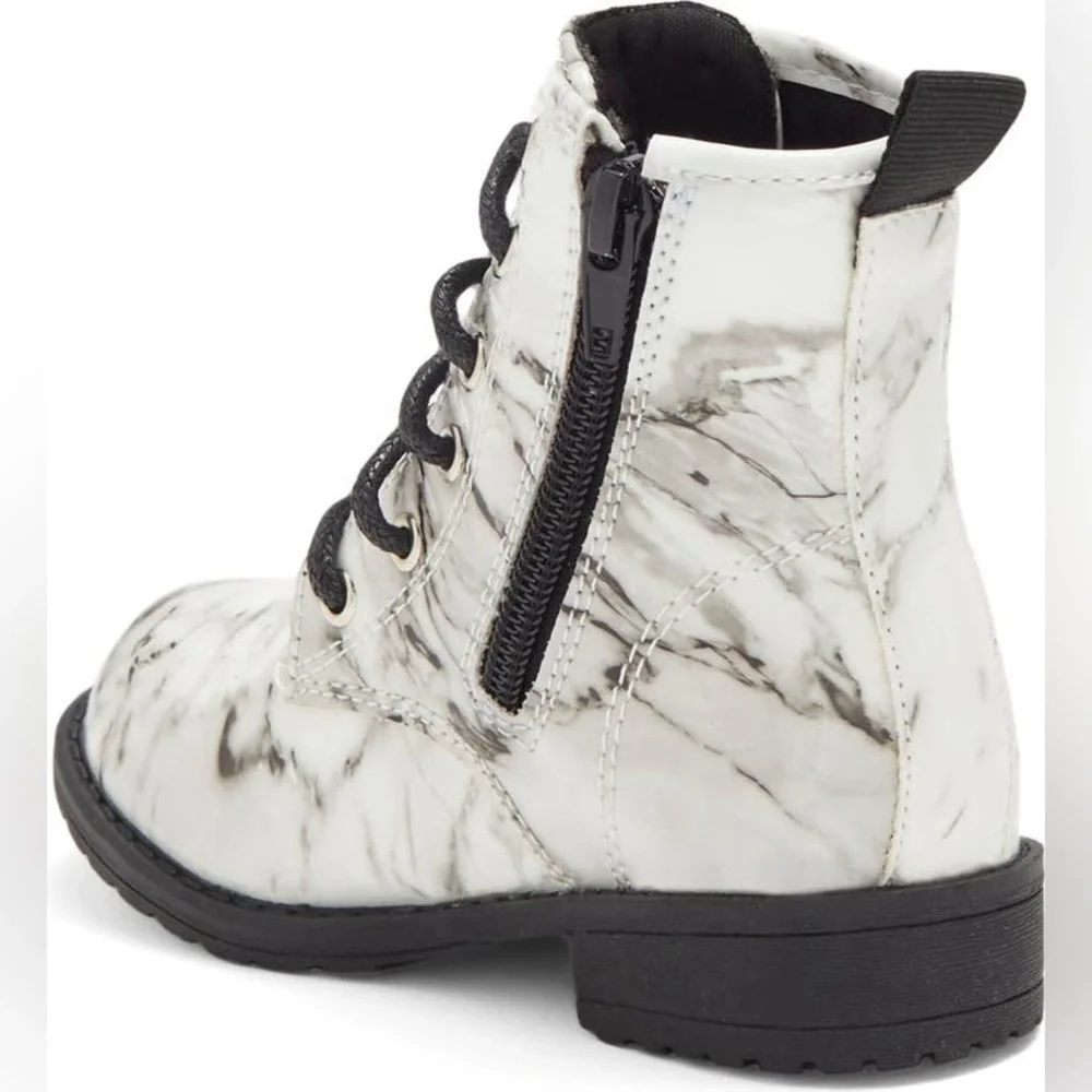MIA | Kids' Lil Tatunya Marbled Combat Boots |‎ NEW!!!🖤☑️